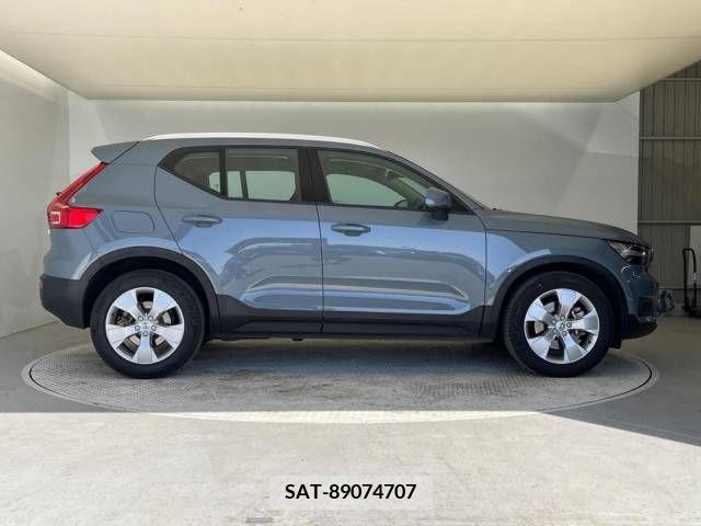 Volvo XC40 2019-07 228615-17