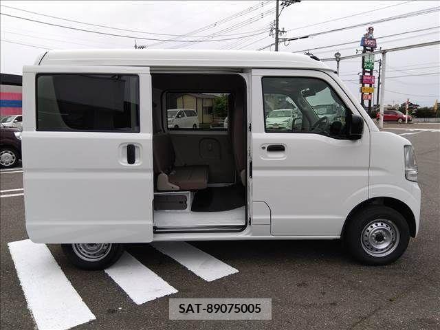 Suzuki EVERY 2023-06 268953-12