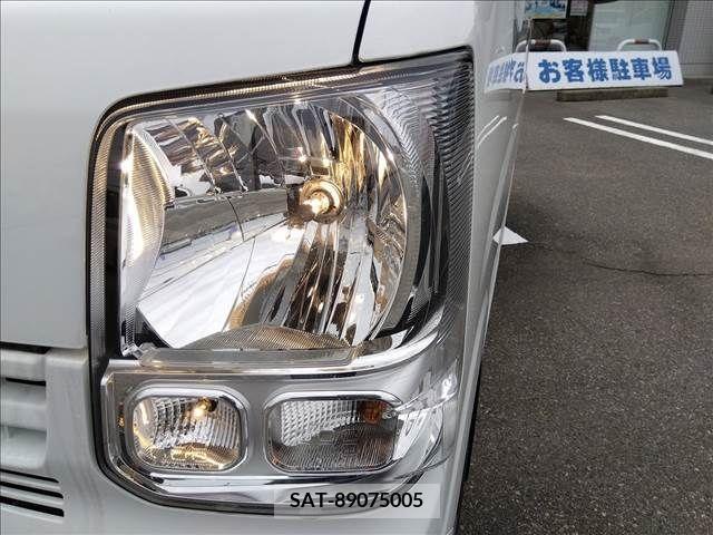 Suzuki EVERY 2023-06 268953-15