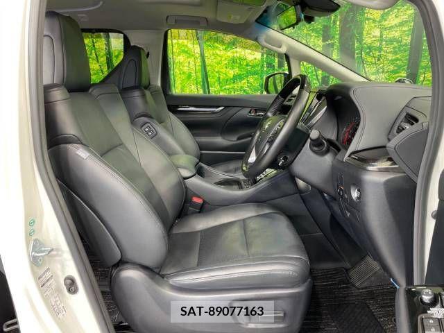 Toyota VELLFIRE 2018-07 350948-11