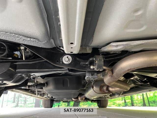 Toyota VELLFIRE 2018-07 350948-19