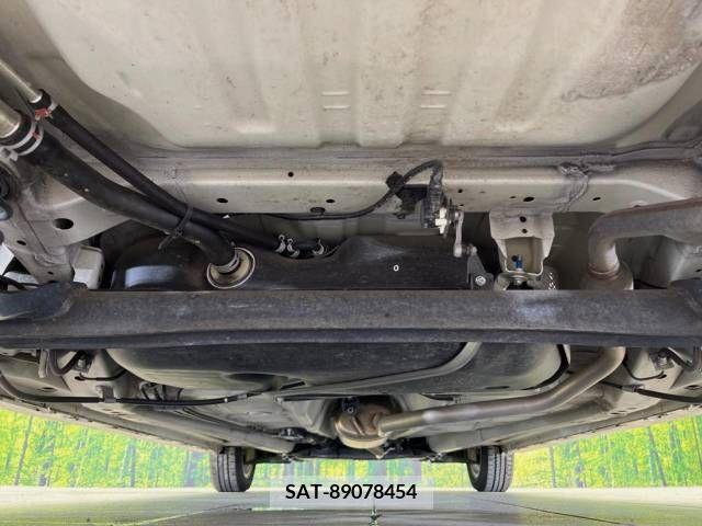 Suzuki WAGON R 2018-06 335716-19