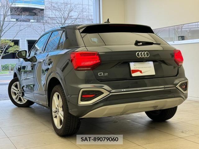 Audi Q2 2021-09 240987-5