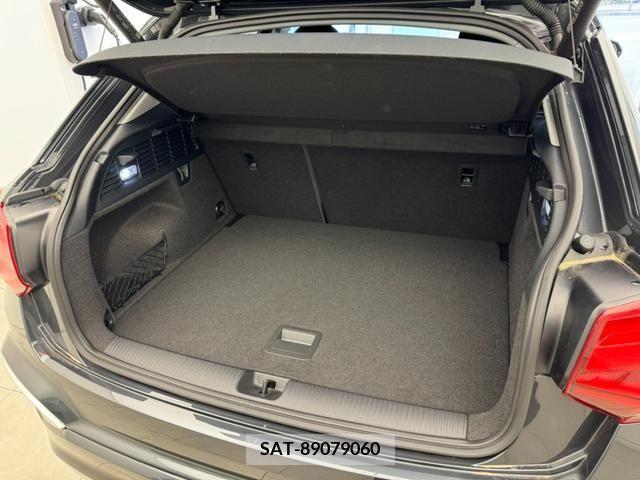 Audi Q2 2021-09 240987-16