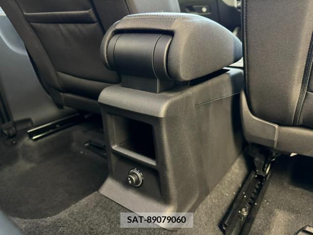 Audi Q2 2021-09 240987-15