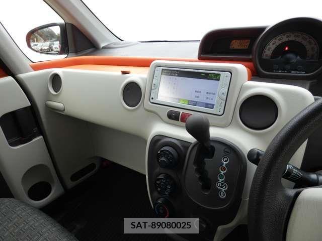 Toyota SPADE 2013-02 386963-14