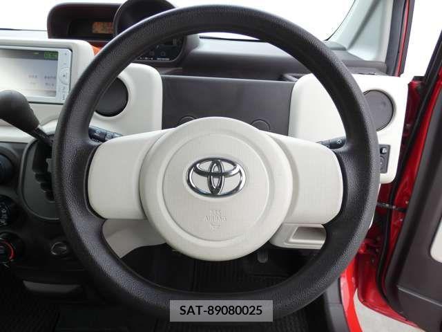 Toyota SPADE 2013-02 386963-13