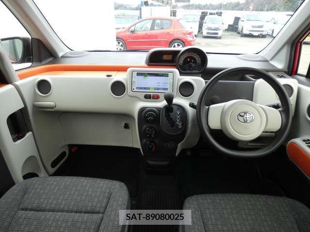 Toyota SPADE 2013-02 386963-5