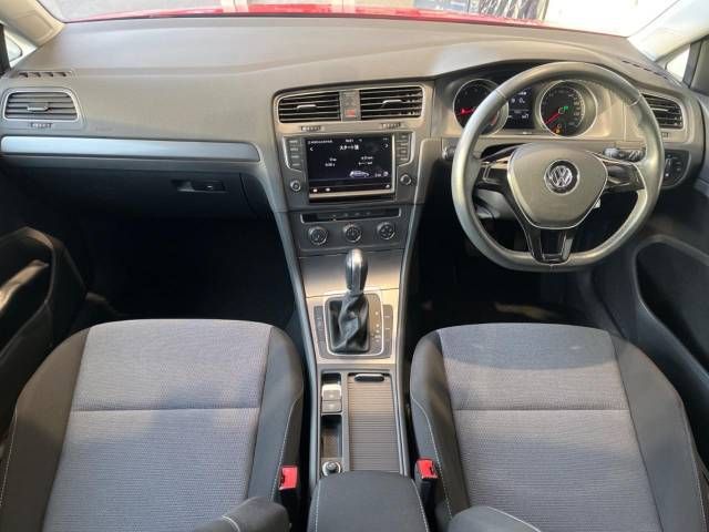 VolksWagen GOLF 2016-05 195224-1