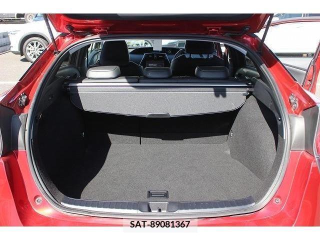 Toyota PRIUS 2016-07 214365-16