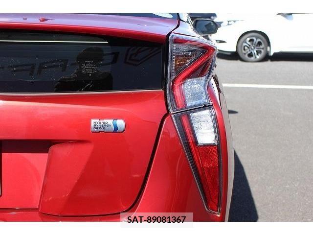 Toyota PRIUS 2016-07 214365-11