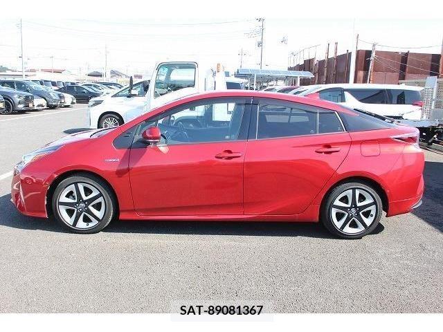 Toyota PRIUS 2016-07 214365-6