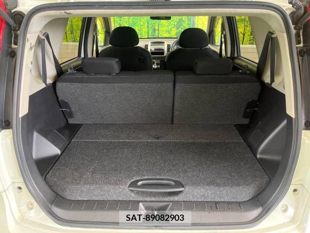 Nissan NOTE 2009-09 327078-9