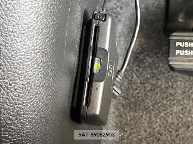 Nissan NOTE 2009-09 327078-3