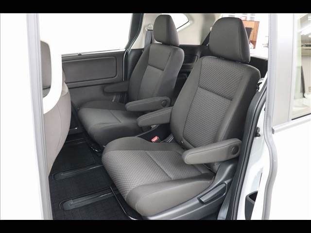 Honda FREED 2022-12 9535-11