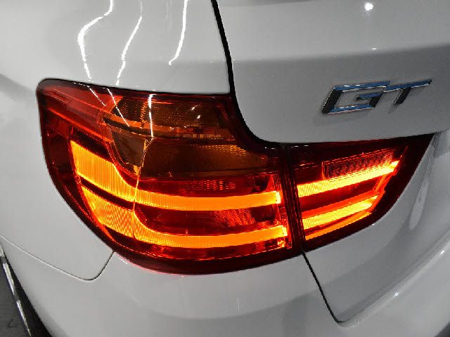 Bmw 3 SERIES 2015-09 22066-20