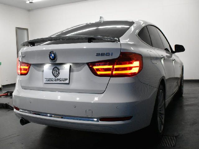 Bmw 3 SERIES 2015-09 22066-18