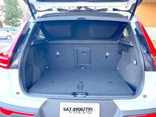 Volvo XC40 2021-05 232401-15