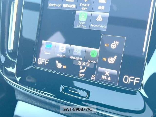 Volvo XC40 2021-05 232401-10