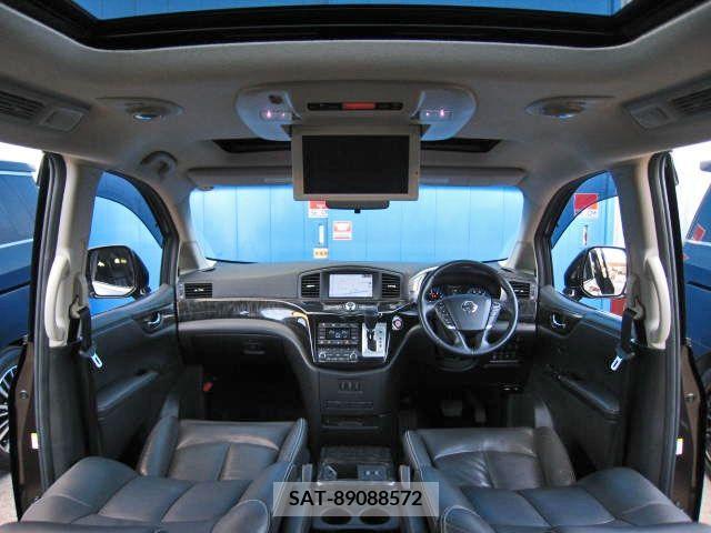 Nissan ELGRAND 2014-03 205140-13