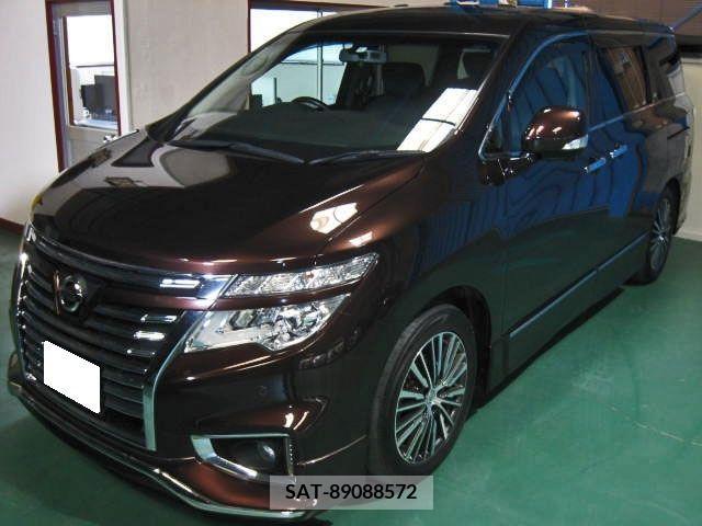 Nissan ELGRAND 2014-03 205140-3