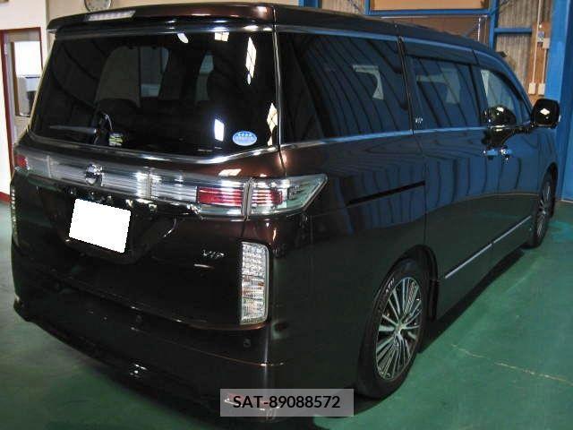 Nissan ELGRAND 2014-03 205140-4