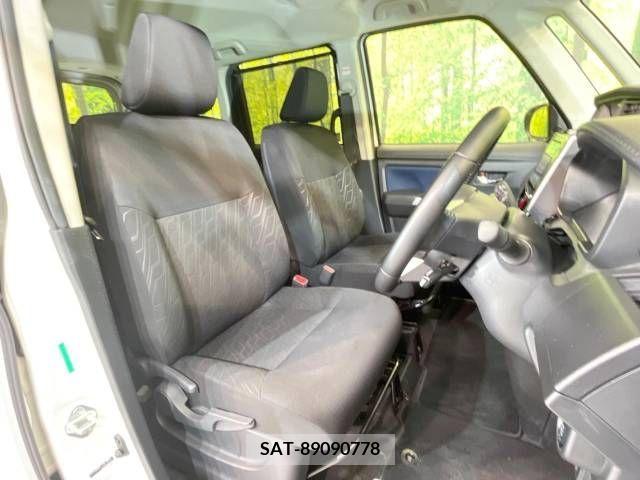 Toyota ROOMY 2019-02 216619-8