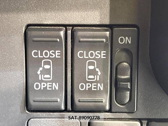 Toyota ROOMY 2019-02 216619-2