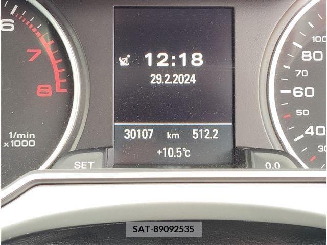 Audi A4 2015-11 261083-1