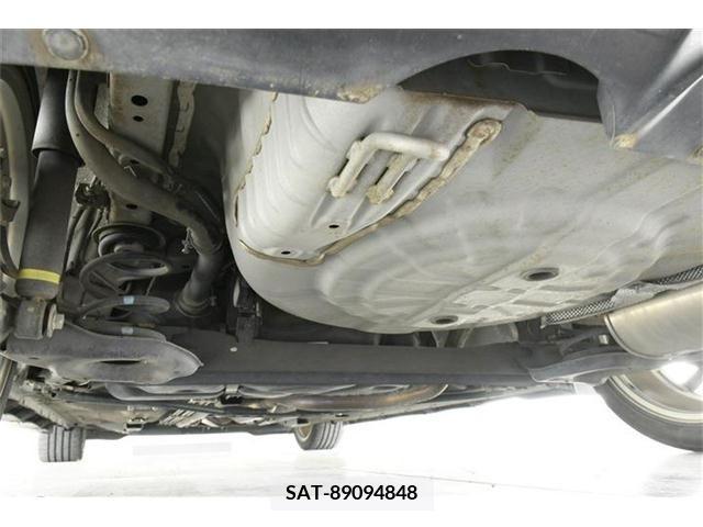 Nissan NOTE 2015-07 334978-8