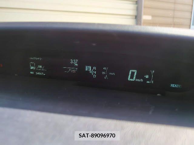 Toyota PRIUS 2014-01 220899-7