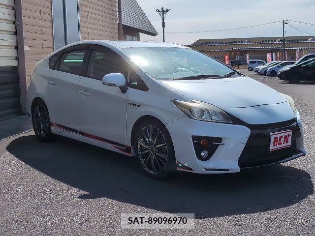 Toyota PRIUS 2014-01 220899-6