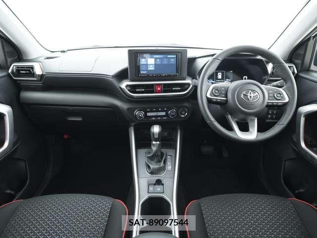 Toyota RAIZE 2023-10 324437-4