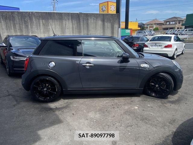 Bmw MINI 2015-06 389722-7