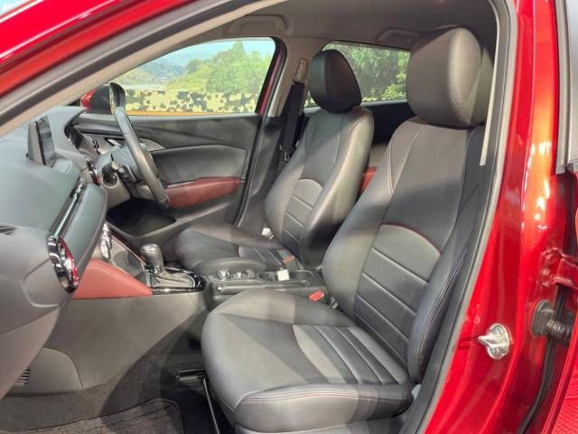 Mazda CX-3 2017-04 26375-8