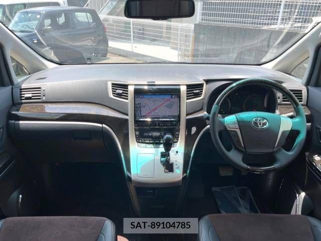 Toyota ALPHARD 2013-07 386541-1