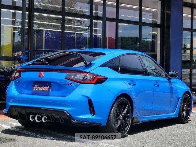 Honda CIVIC 2024-06 381836-1