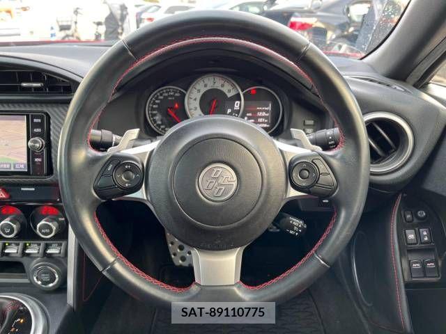 Toyota 86 2017-02 258621-11