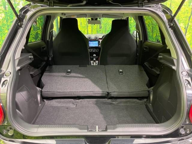 Suzuki SWIFT 2019-02 196196-10