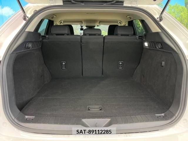 Mazda CX-60 2023-01 266117-10