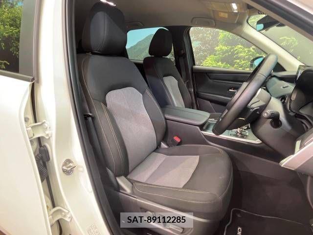 Mazda CX-60 2023-01 266117-8
