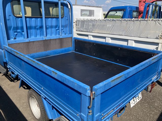 Toyota TOYOACE 2015-03 16600-17