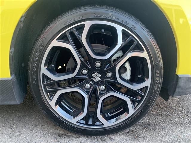 Suzuki SWIFT 2017-10 183743-12