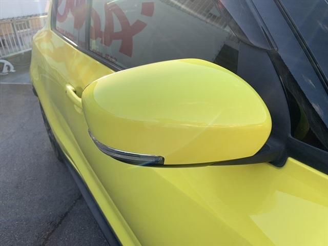 Suzuki SWIFT 2017-10 183743-11