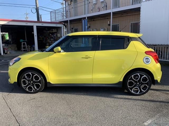Suzuki SWIFT 2017-10 183743-7
