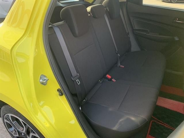 Suzuki SWIFT 2017-10 183743-20