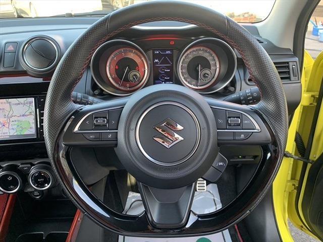Suzuki SWIFT 2017-10 183743-24