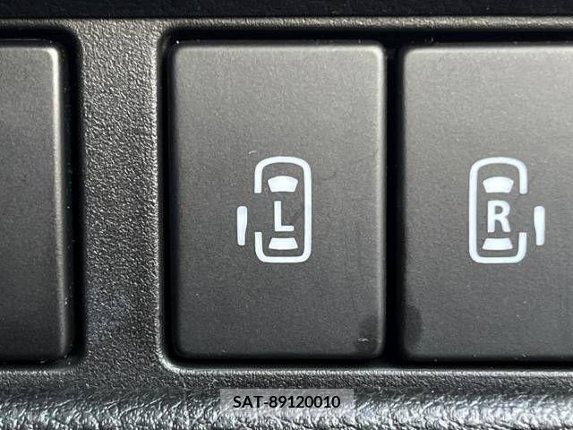 Suzuki SPACIA 2018-05 253555-4