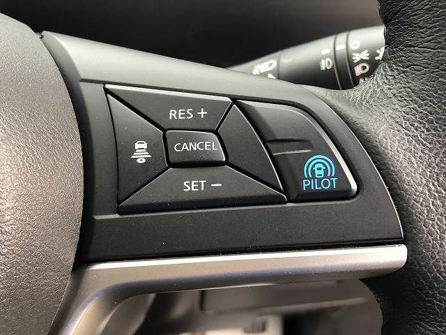Nissan SERENA 2018-07 22340-7