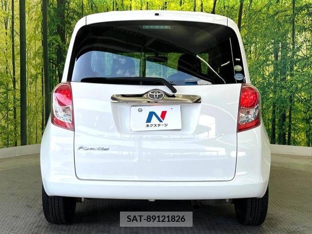 Toyota RACTIS 2010-03 366845-15